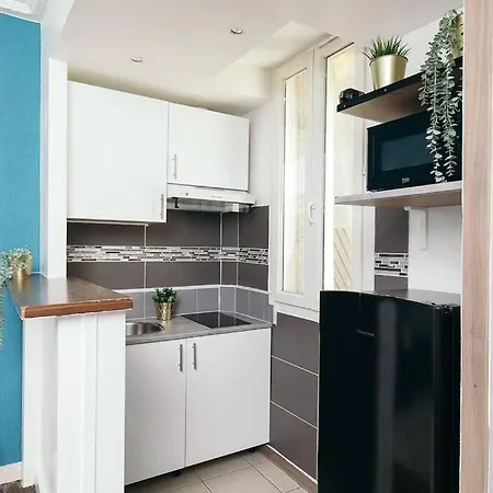 Charming 1br Front Of Gare De Lyon Daire