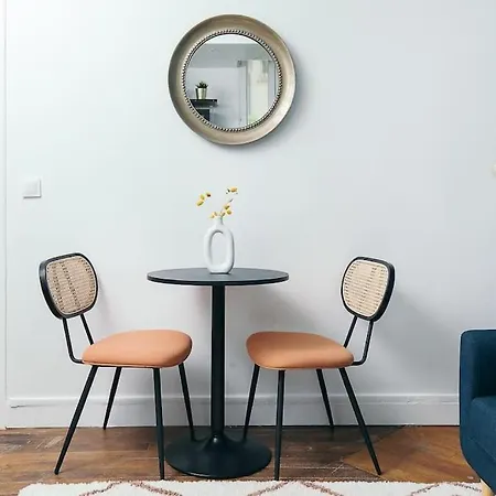 Charming 1br Front Of Gare De Lyon Daire